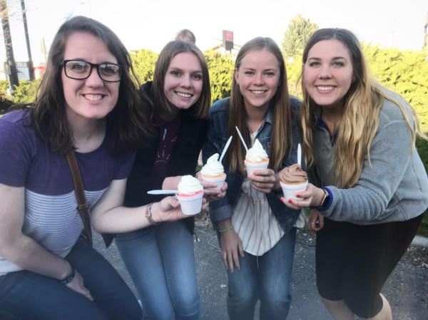 Photo of four girls with icecream